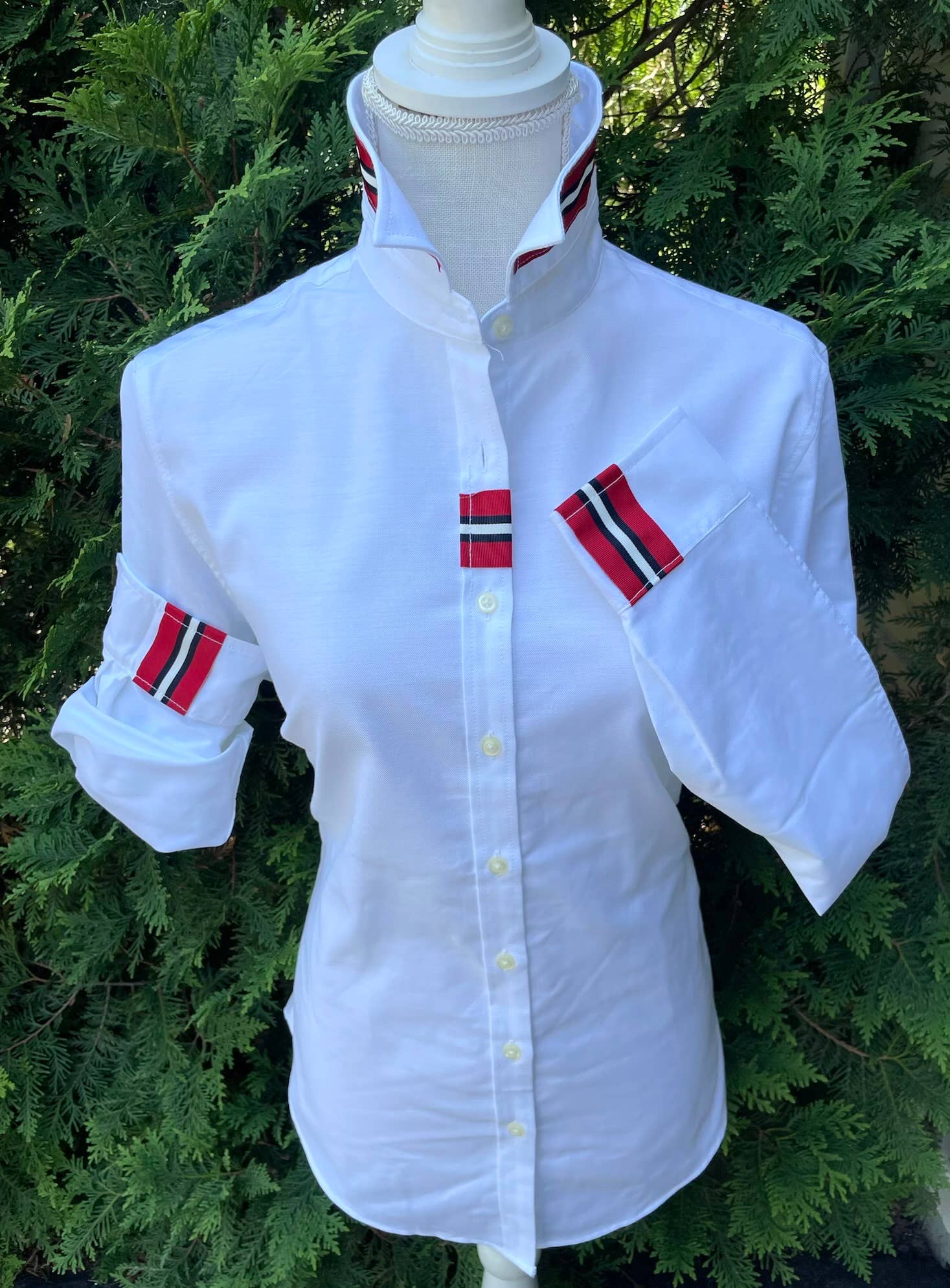 Casie 2 - White Ox w/Red, White & Black Stripe Ribbon: White w Red White & Black Stripe Ribbon