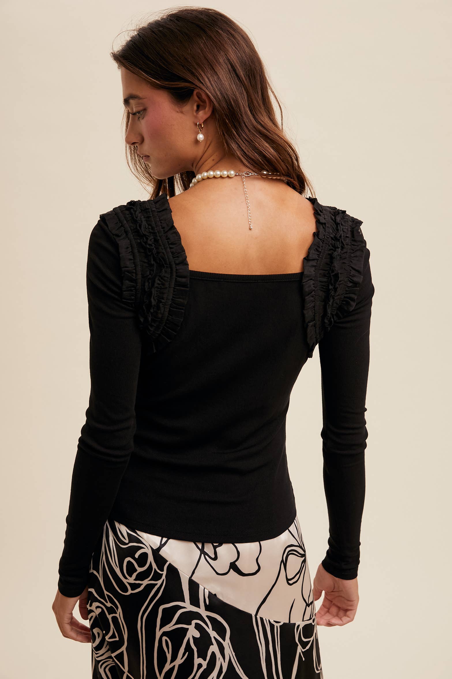 Square Neck Ruffle Accent Top: Black / L