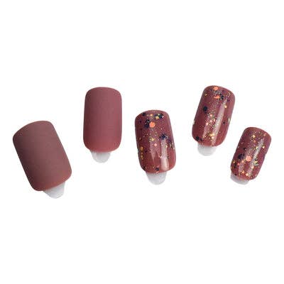 Square Short Press On Nails: First Kiss