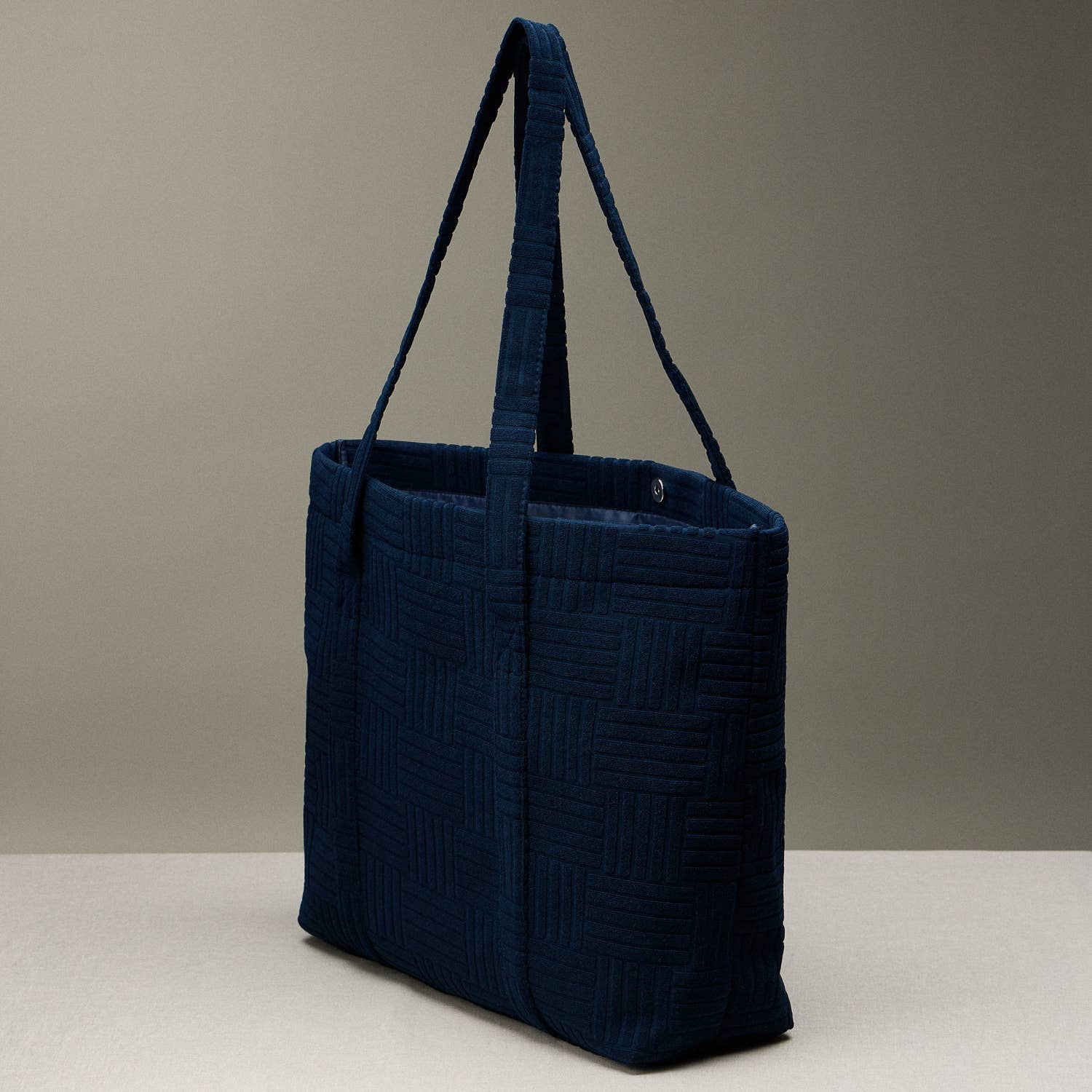 Quilted Tote Bag with Woven Texture: Light Blue / One / 5AG78035