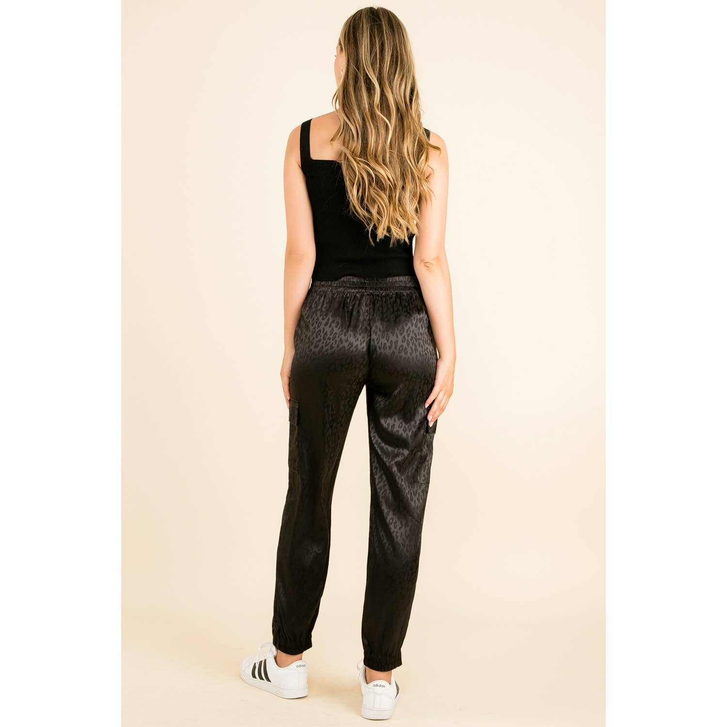 THML Black Cheetah Print Jogger Pants with Side Pockets: BLACK