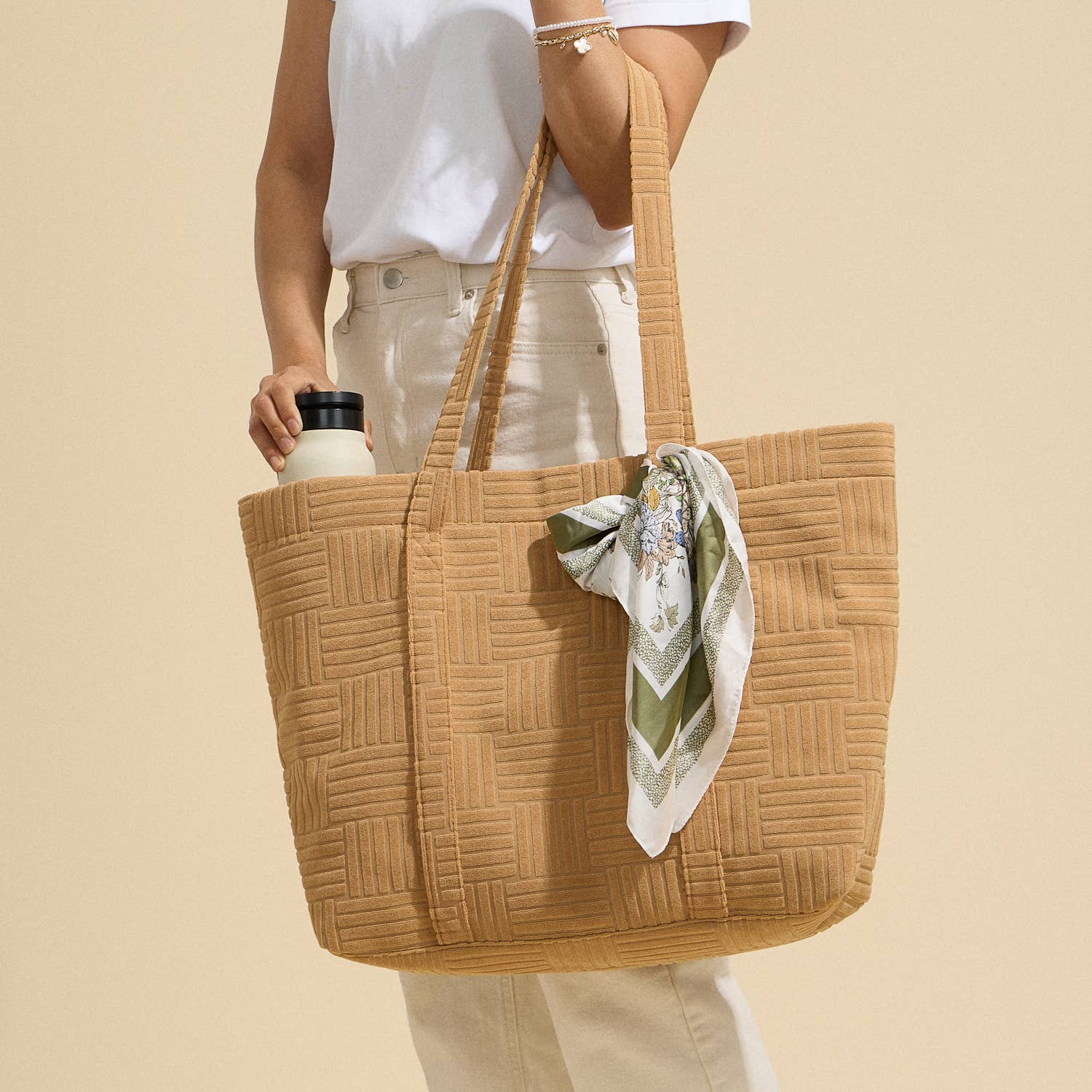 Quilted Tote Bag with Woven Texture: Light Blue / One / 5AG78035
