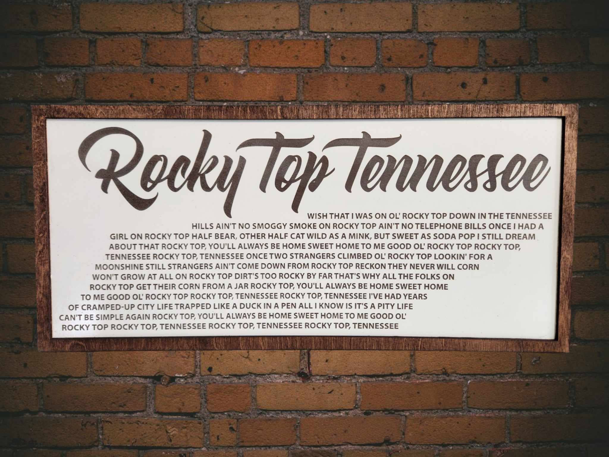 Custom song- custom sign - Song lyrics - Custom - Sign : Custom2