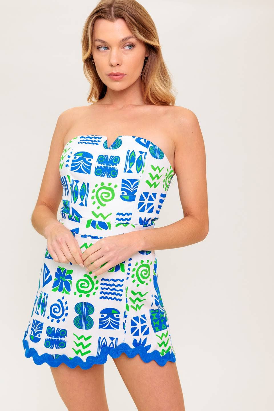 A printed woven romper -WHITE BLUE / Contemporary / S