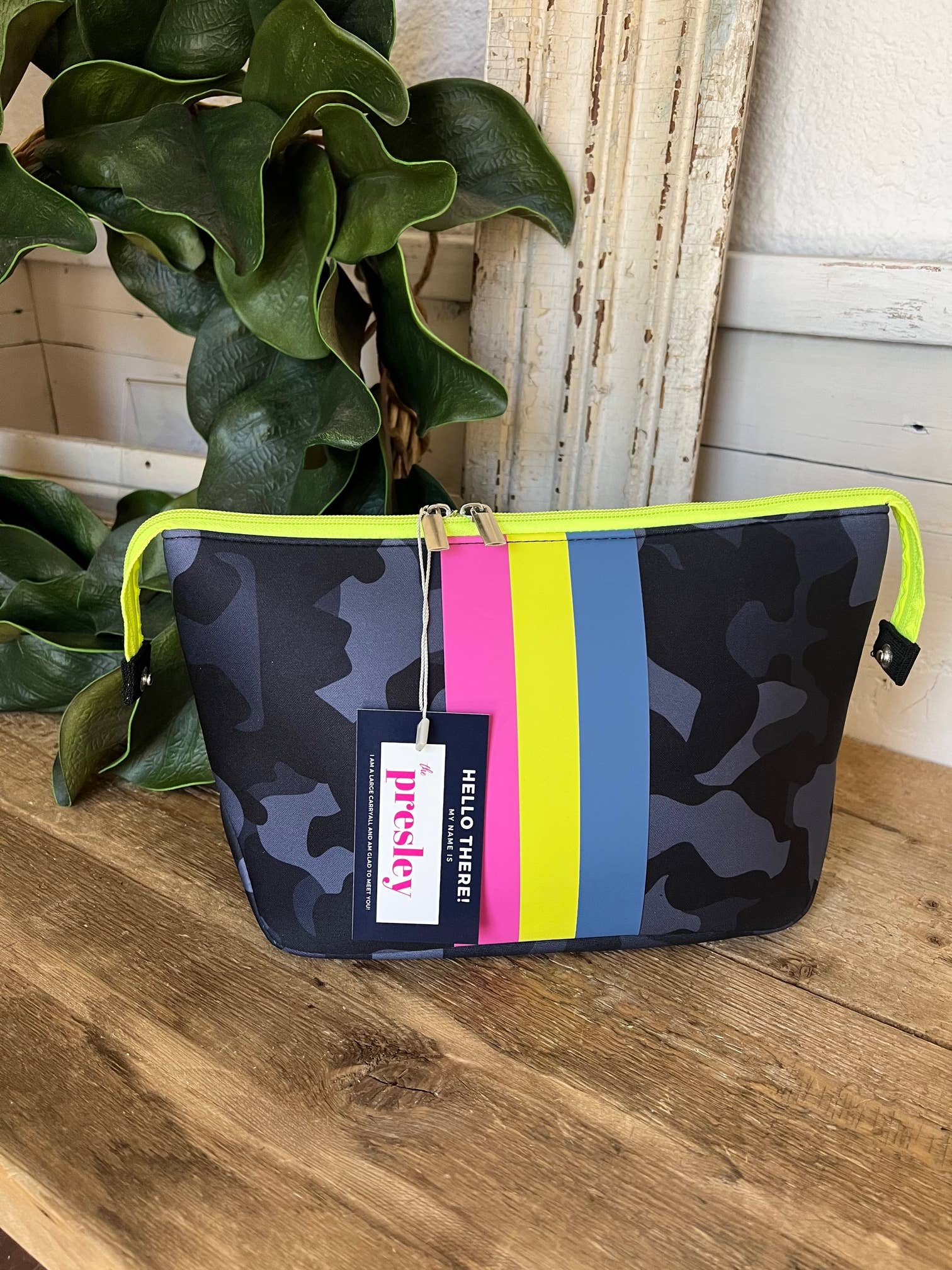 The Presley Large Neoprene Makeup Bag | shoptaylorgray
