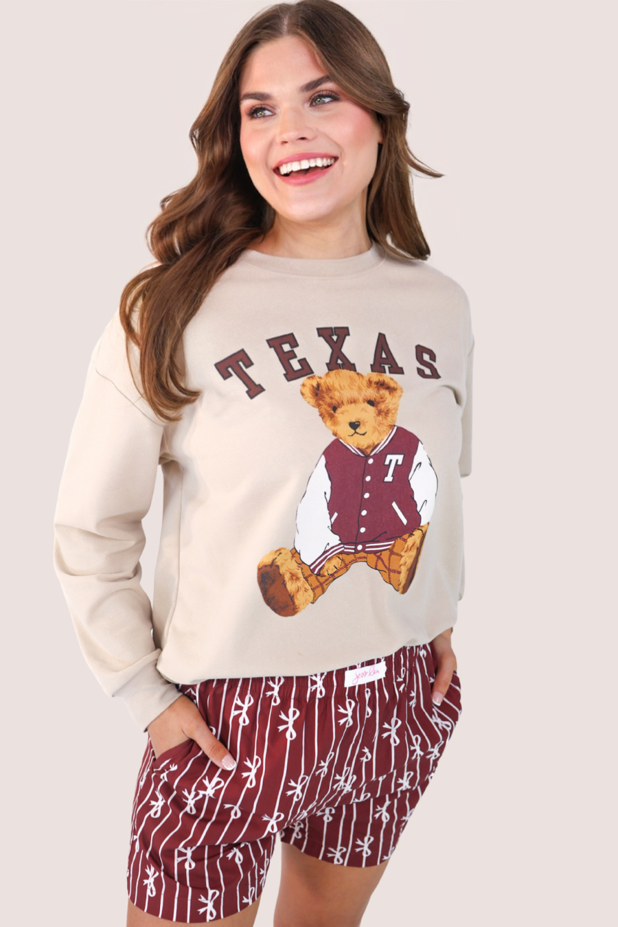 Benny The Bear Texas Pullover- Maroon: Neutral / Medium
