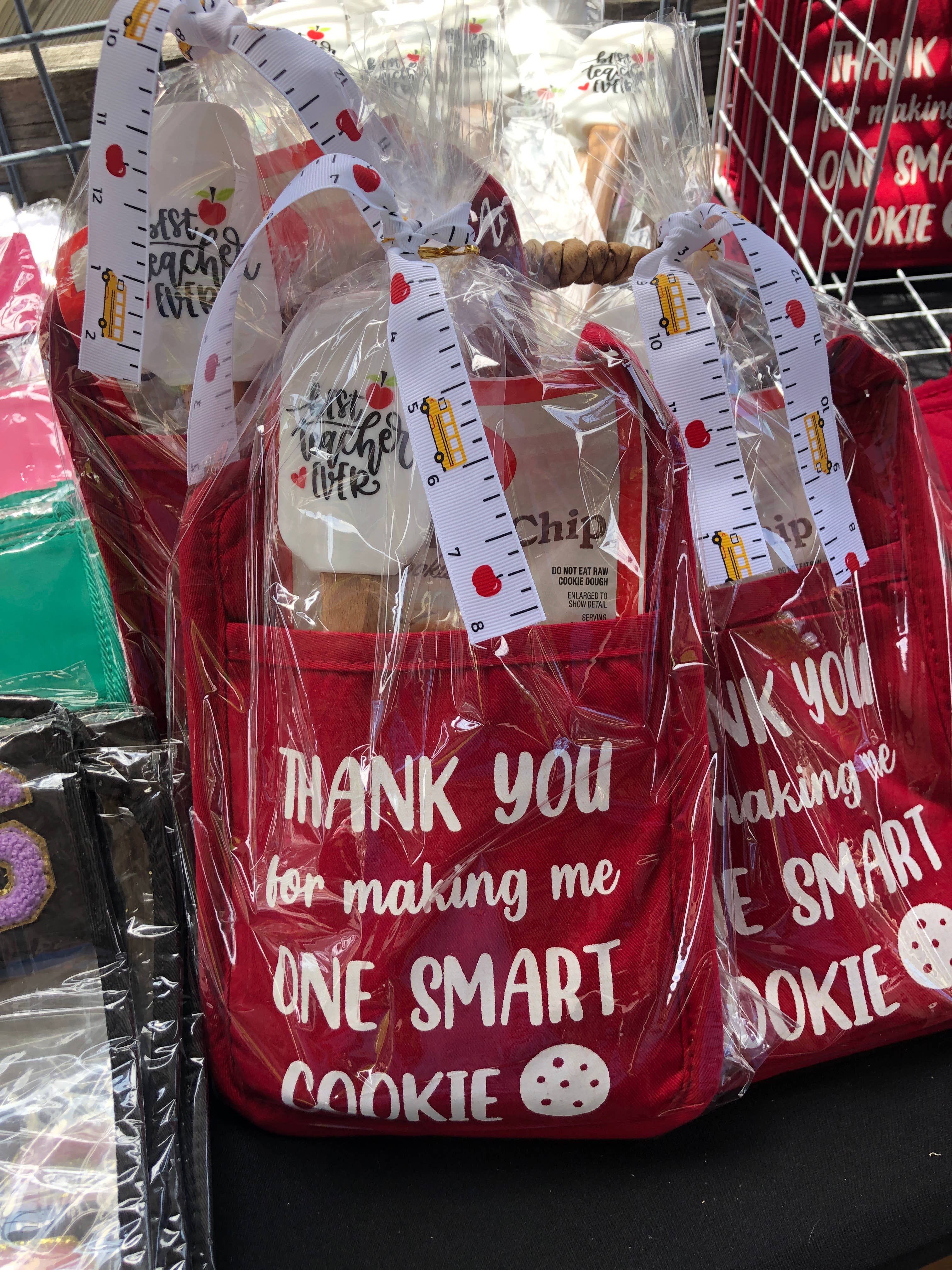 Teacher Pot Holder Gift - Smart Cookie: Red / Thank You for Making Me One Smart Cookie