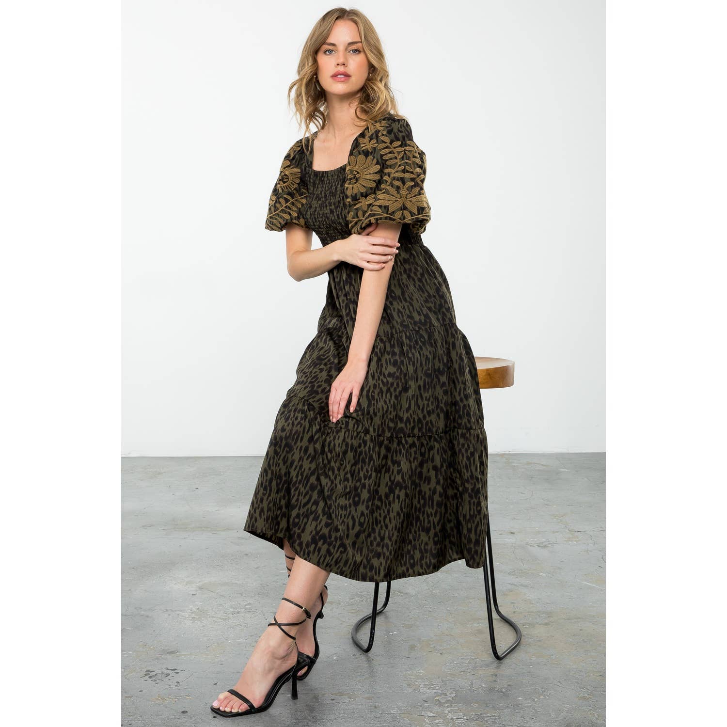 Olive Puff Sleeve Cheetah Print Midi Dress with Tiers: OLIVE