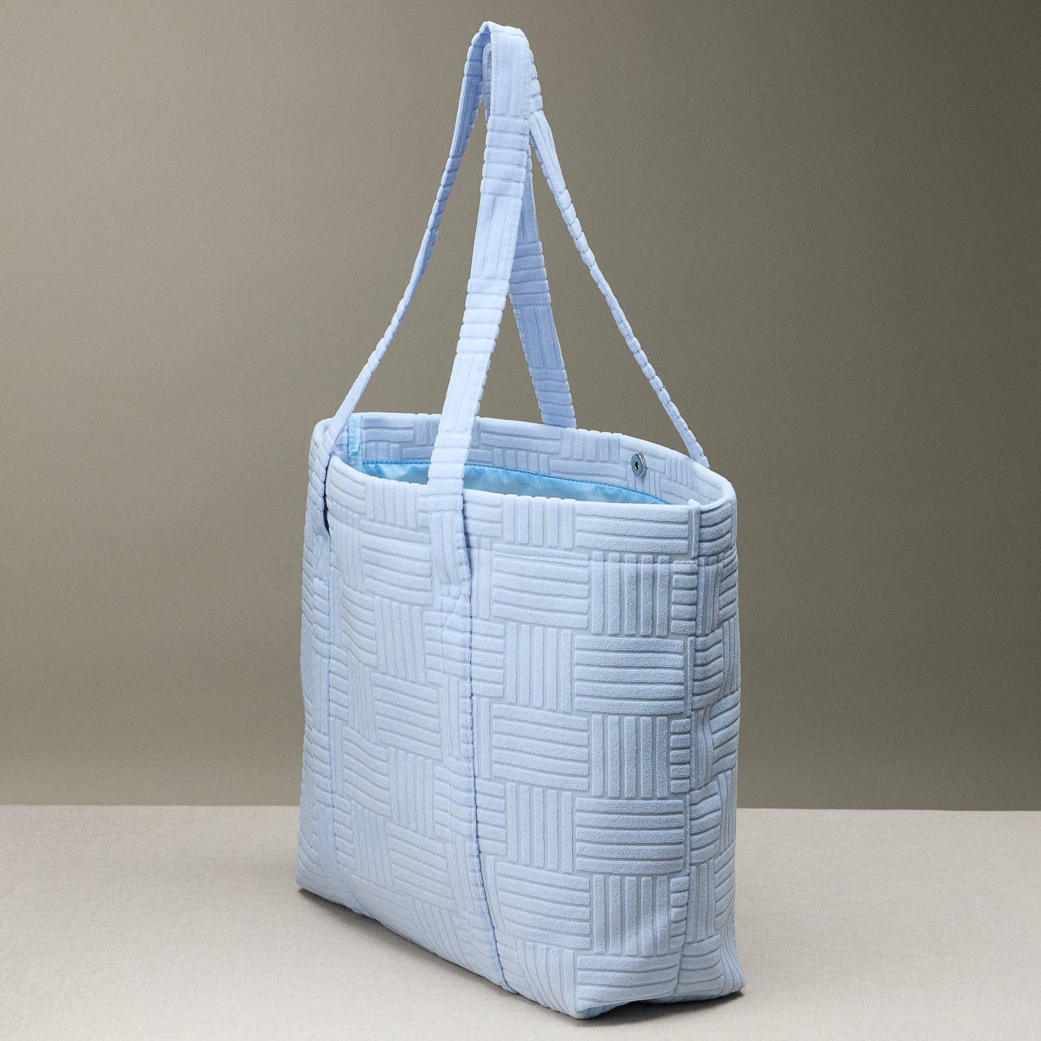 Quilted Tote Bag with Woven Texture: Light Blue / One / 5AG78035