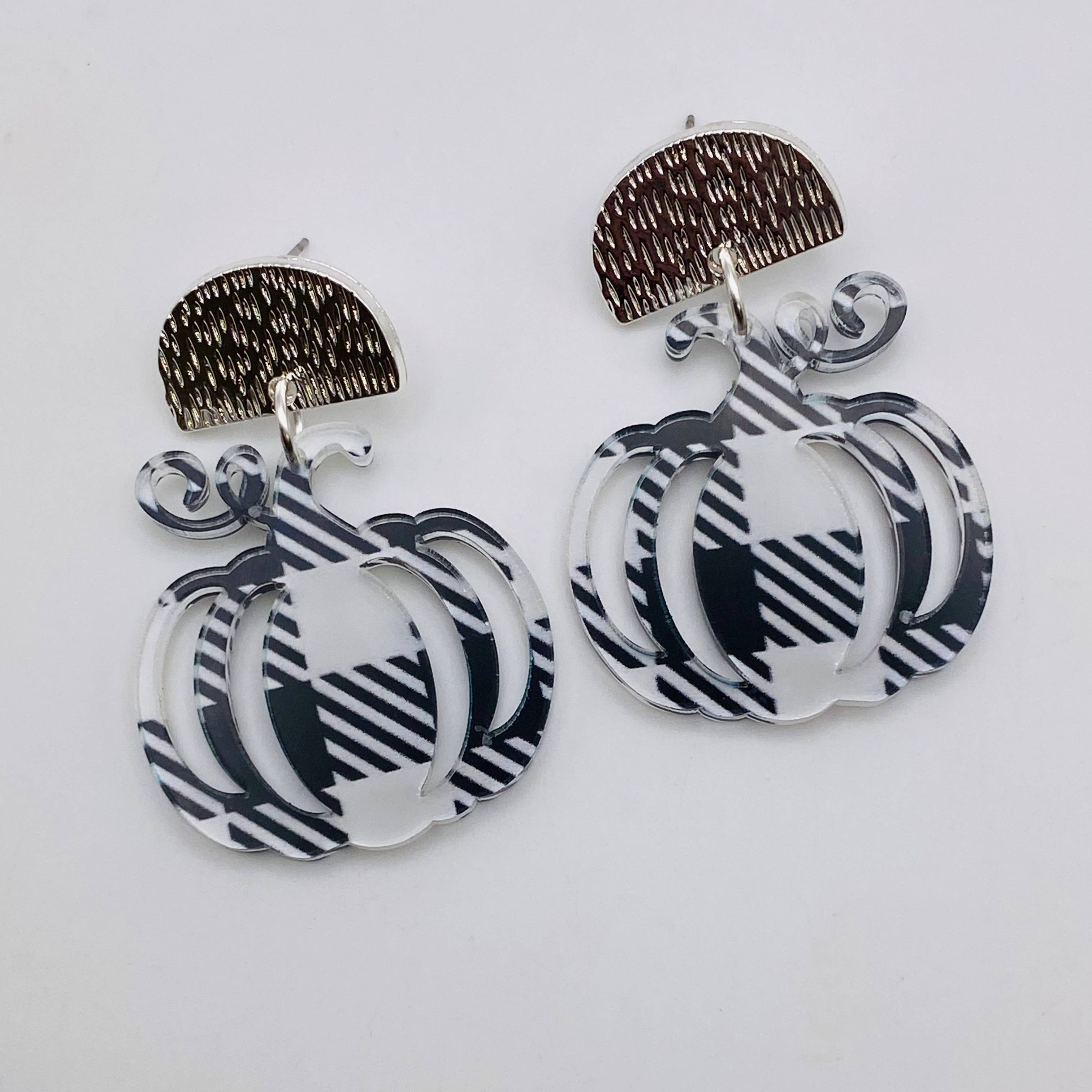 Buffalo Plaid Pumpkin Earrings Fall