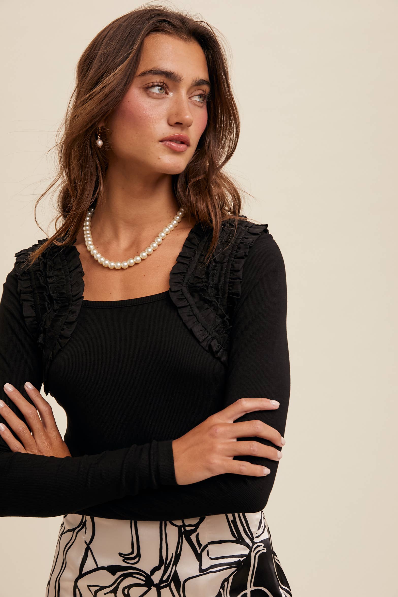Square Neck Ruffle Accent Top: Black / S