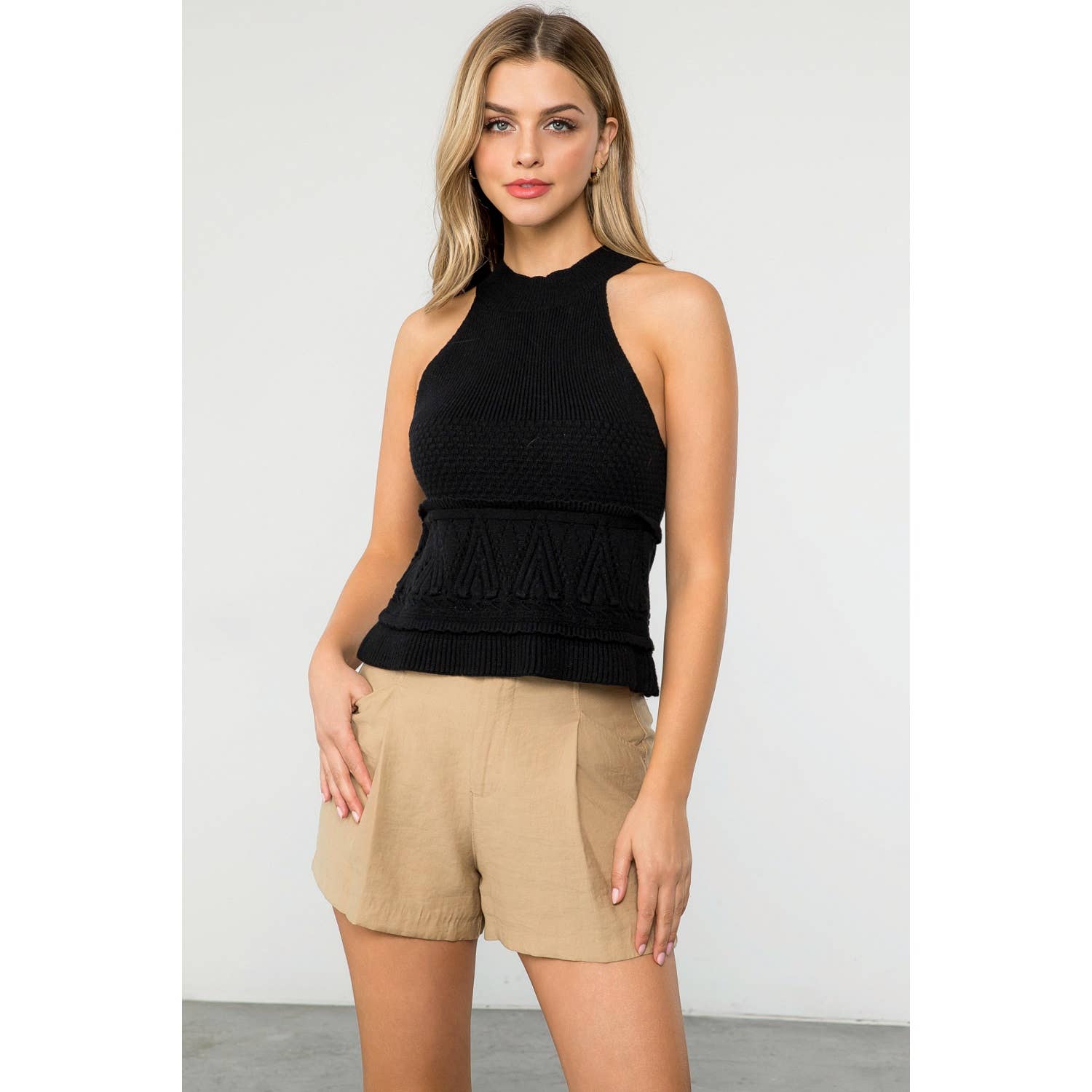 Halter Knitted Top: BLACK / XS-S-M-L(1-2-2-1)