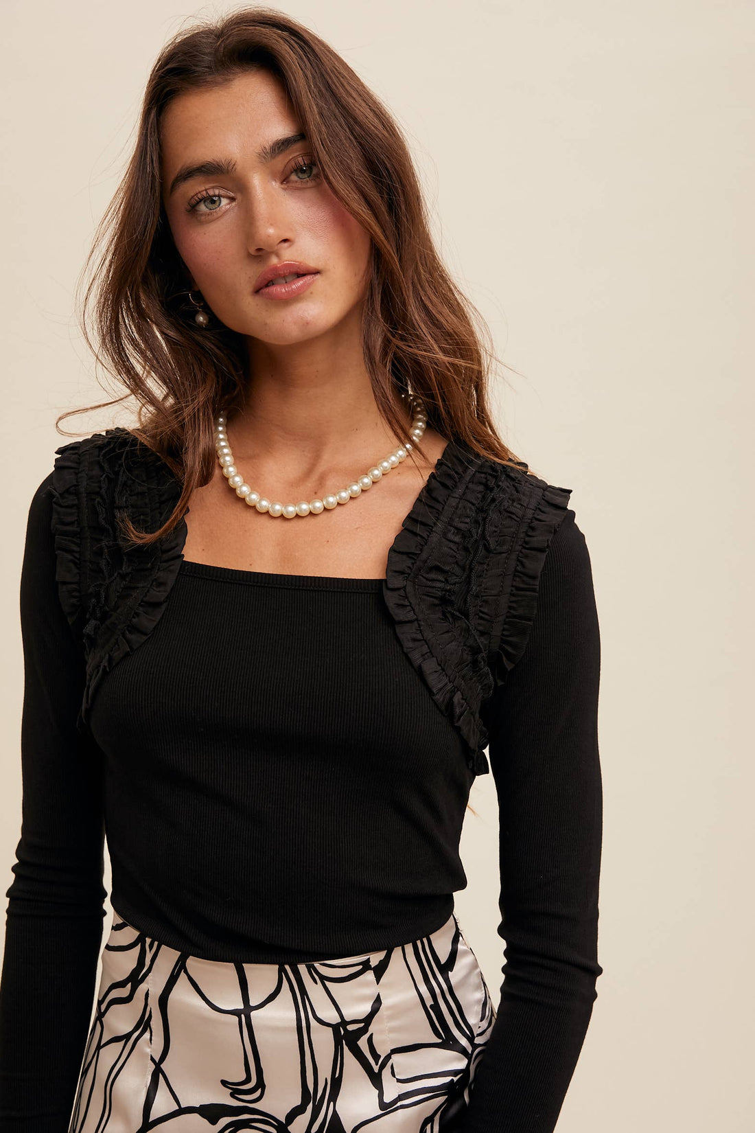 Square Neck Ruffle Accent Top: Black / S