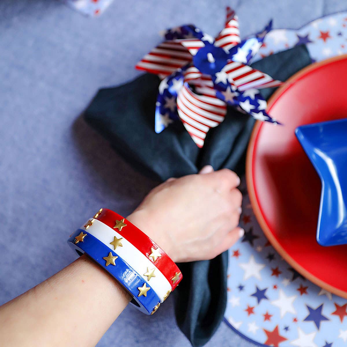 Liberty Star Resin Bangle: White