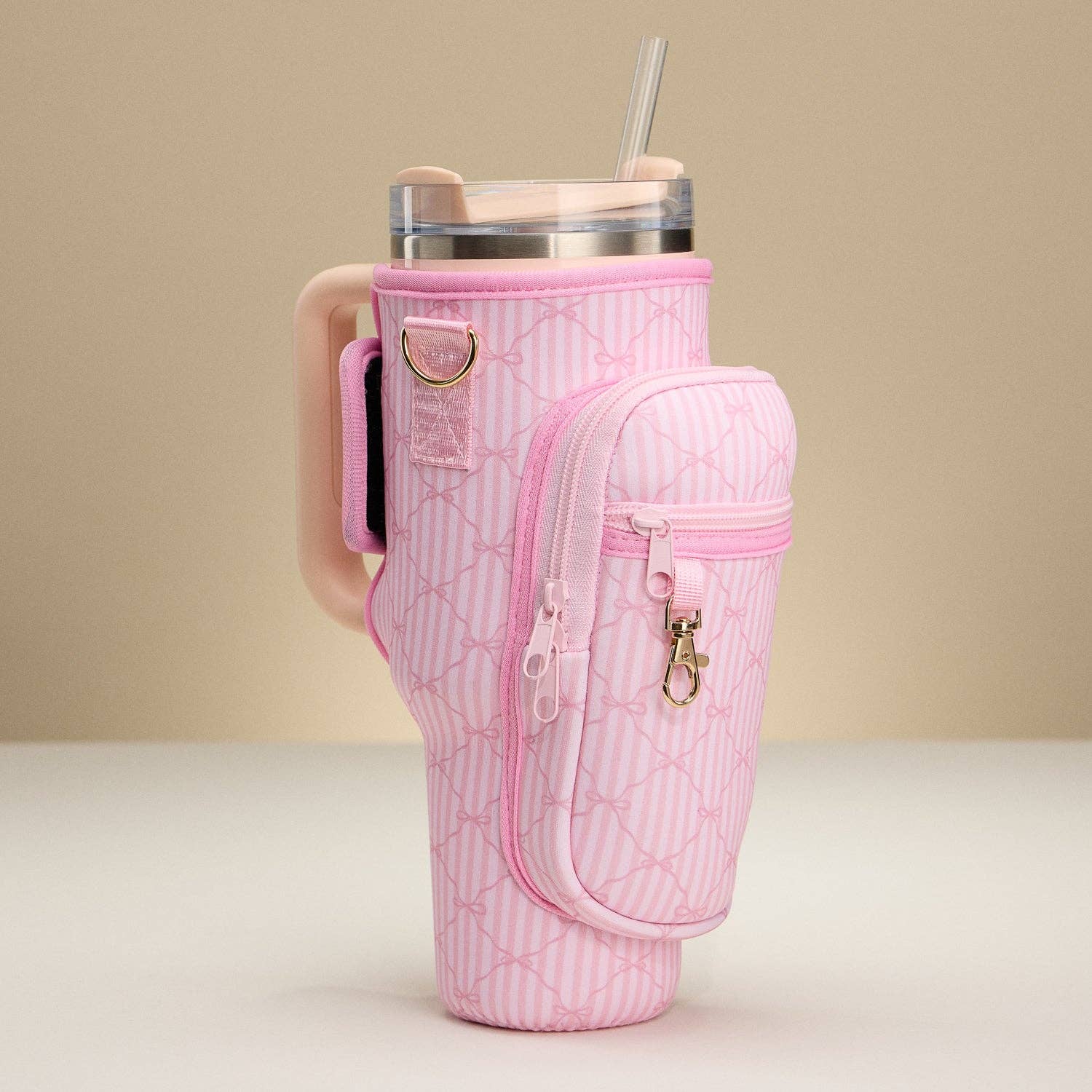 Pink Neoprene Tumbler Carrier: PK / ONE / 5AG78068
