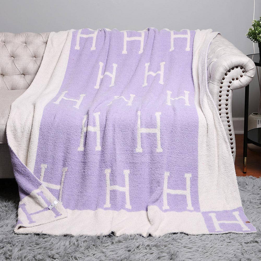 H Initial Monogram Patterned Reversible Throw Blanket: Black faux Hermes