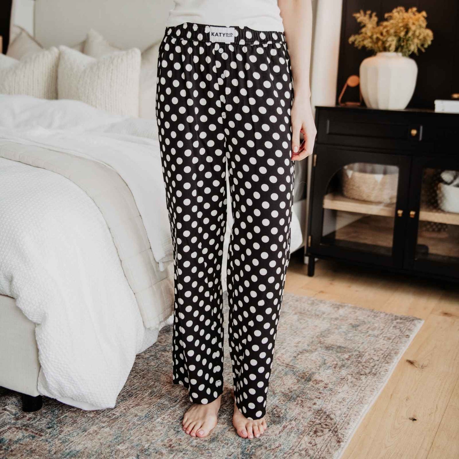 Black &amp; White Polka Dots Soft Boxer Pants: Black / XL