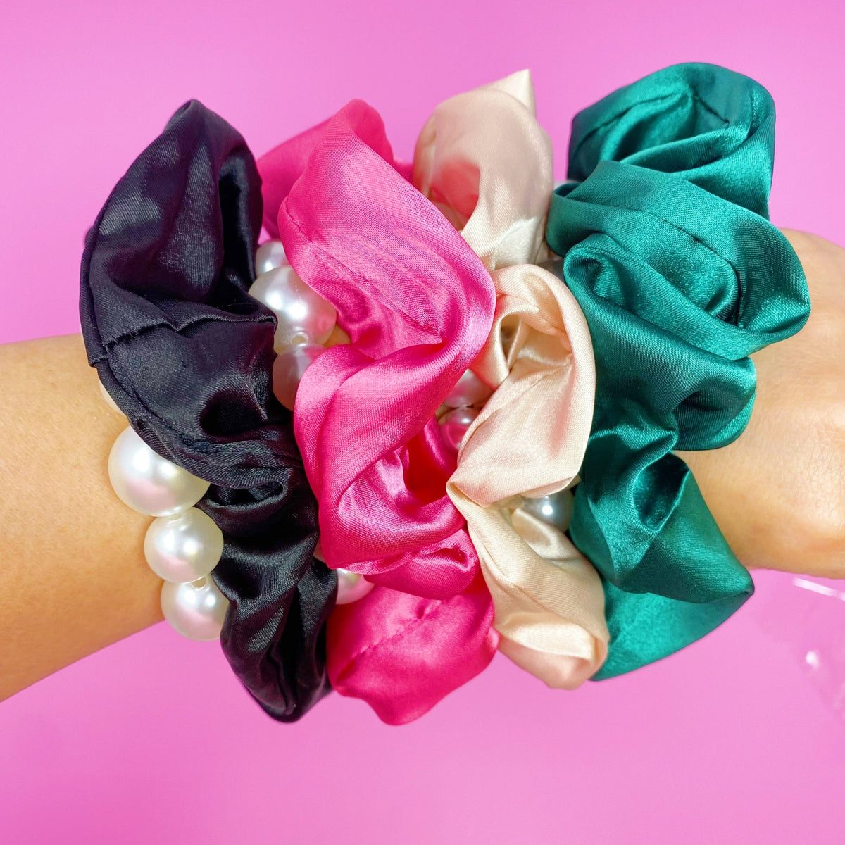 Pearl &amp; Satin Scrunchie Set: Jeweled Pink
