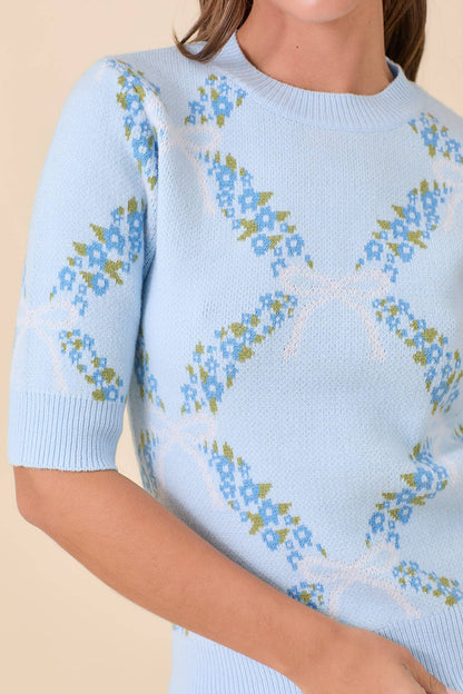 Floral Ribbon Print Sweater Knit Top: BLUE / M