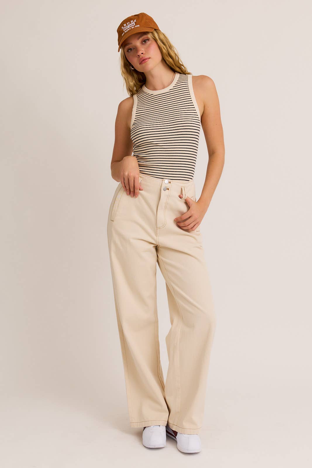 ROUND NECK SLEEVELESS STRIPE BODYSUIT: OLIVE-NAVY STRIPE / M