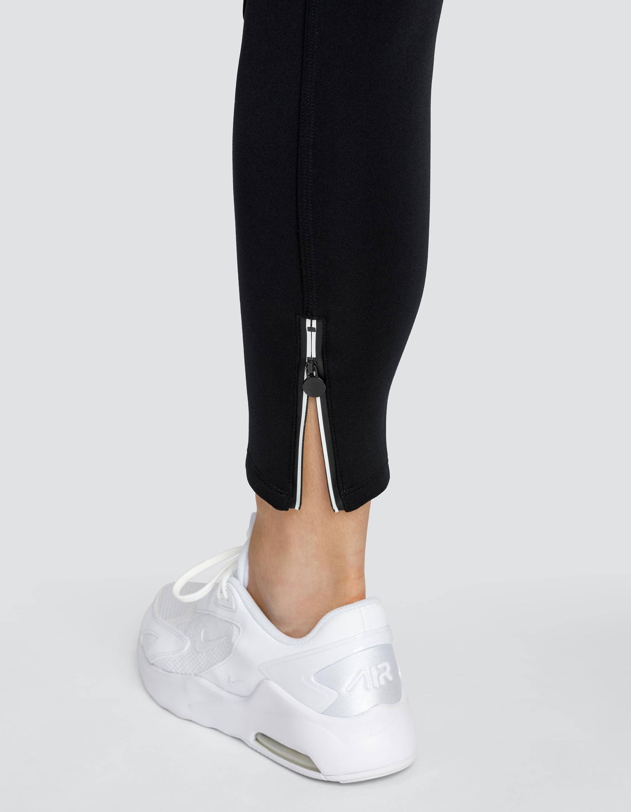 ELEANOR MID-RISE JOGGER - ONYX BLACK: Small