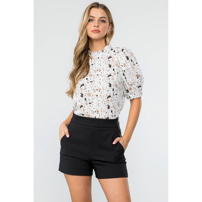 Spotted Print Short Sleeve Blouse: WHITE / S
