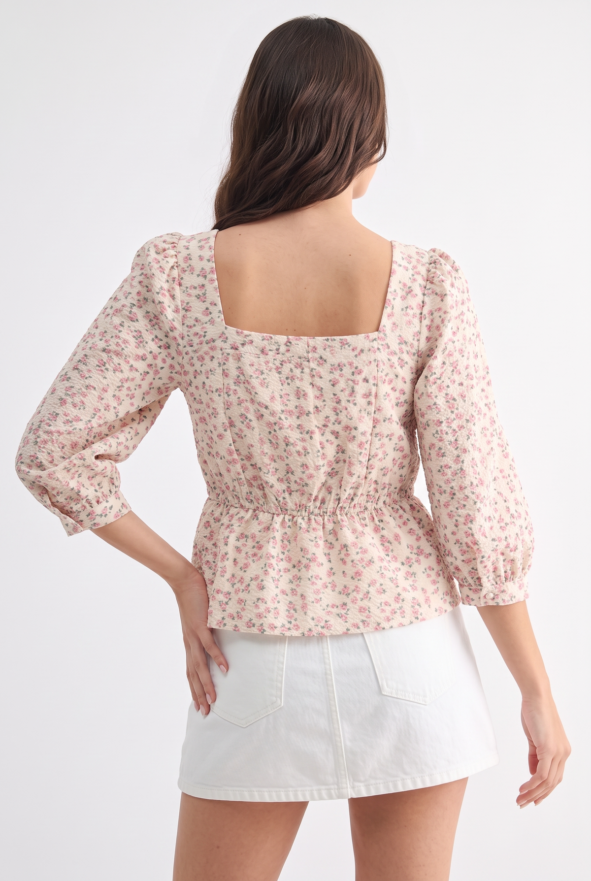C12606A Floral Square Neck Blouse: IVORY MULTI / S-M-L (3-2-1)