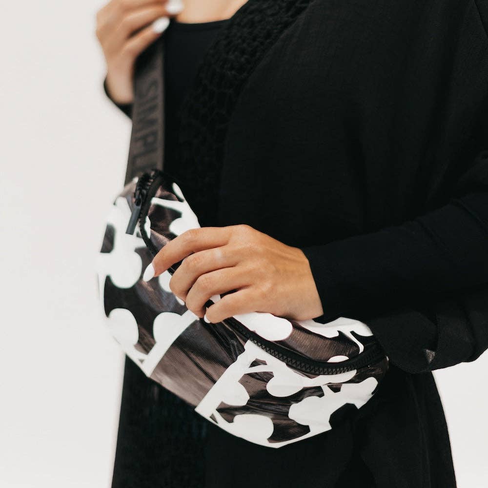 Kona Cove Tyvek Splashproof Bum Bag: Floral Pink