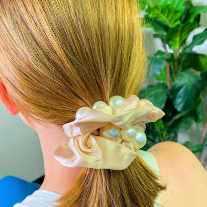 Pearl &amp; Satin Scrunchie Set: Jeweled Pink