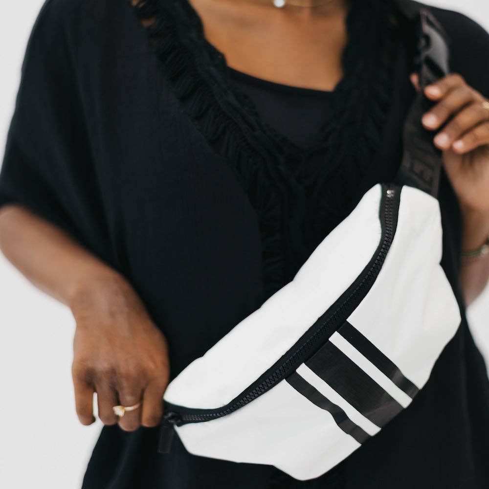 Kona Cove Tyvek Splashproof Bum Bag: Stripe White/Black