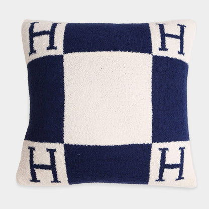 H Patterned Cushion Cover / Pillow Case
: Blue
