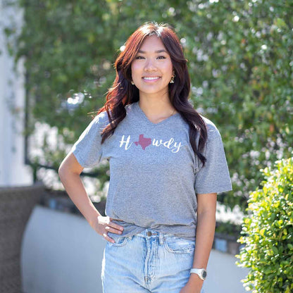 Howdy V-Neck T-Shirt   Gray/White/Maroon- Medium.       The Royal Standard