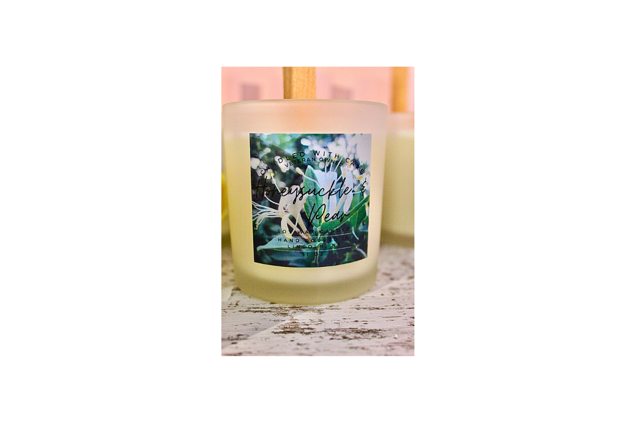 POPULAR Honeysuckle &amp; Pear - Soy Wax Candle with Wooden Wick: 12 oz.