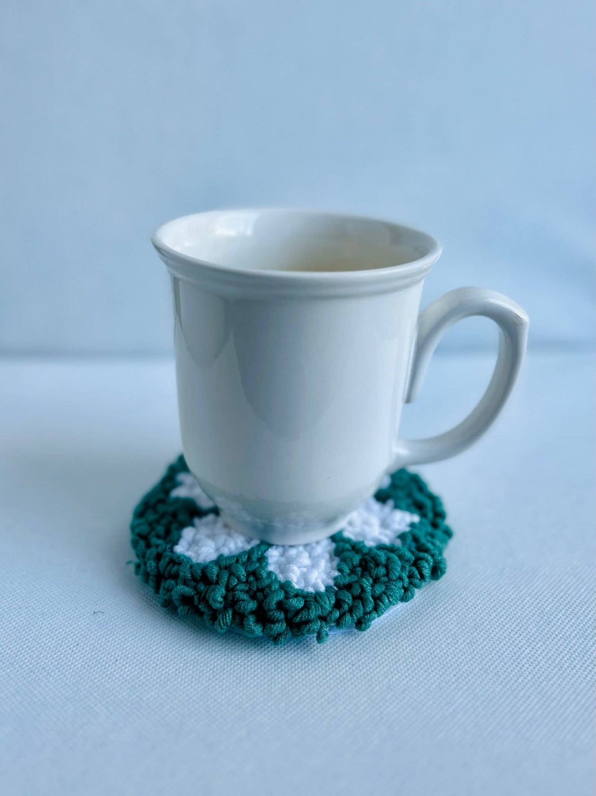 White Beginner Punch Needle Mug Rug Kit