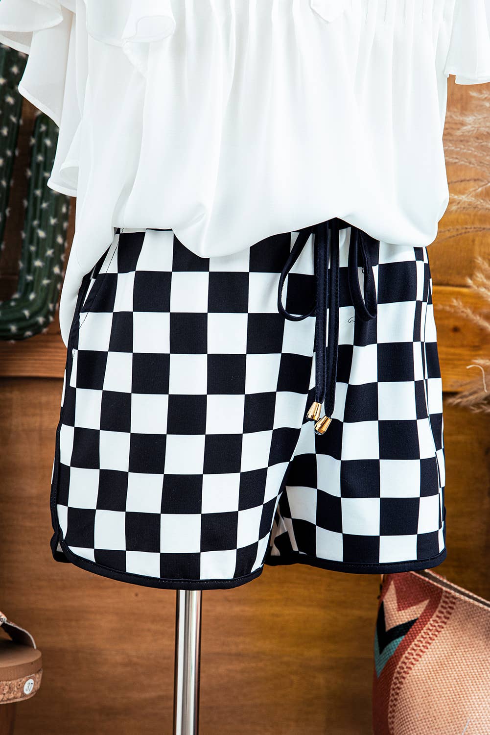 Fashion-W Checkered Drawstring Waist Casual Shorts: Pink / Missy / S