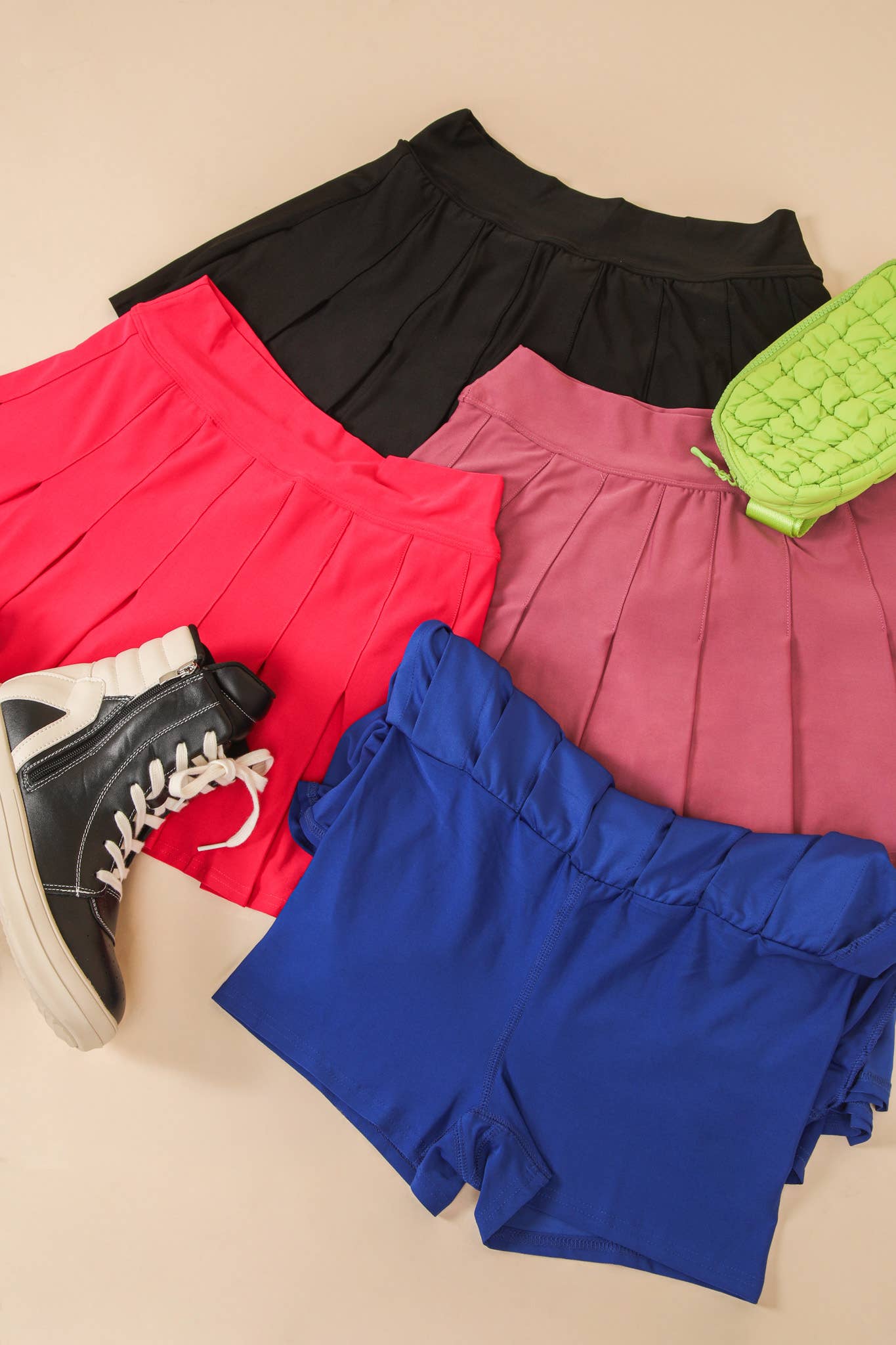 NS50083-Activewear Pleated Skirt with Short Liner: BLACK / S-M-L/2-2-2