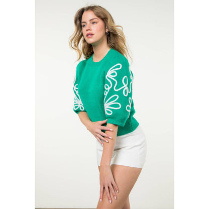 Short Sleeve Embroidered Detail Knit Top: GREEN