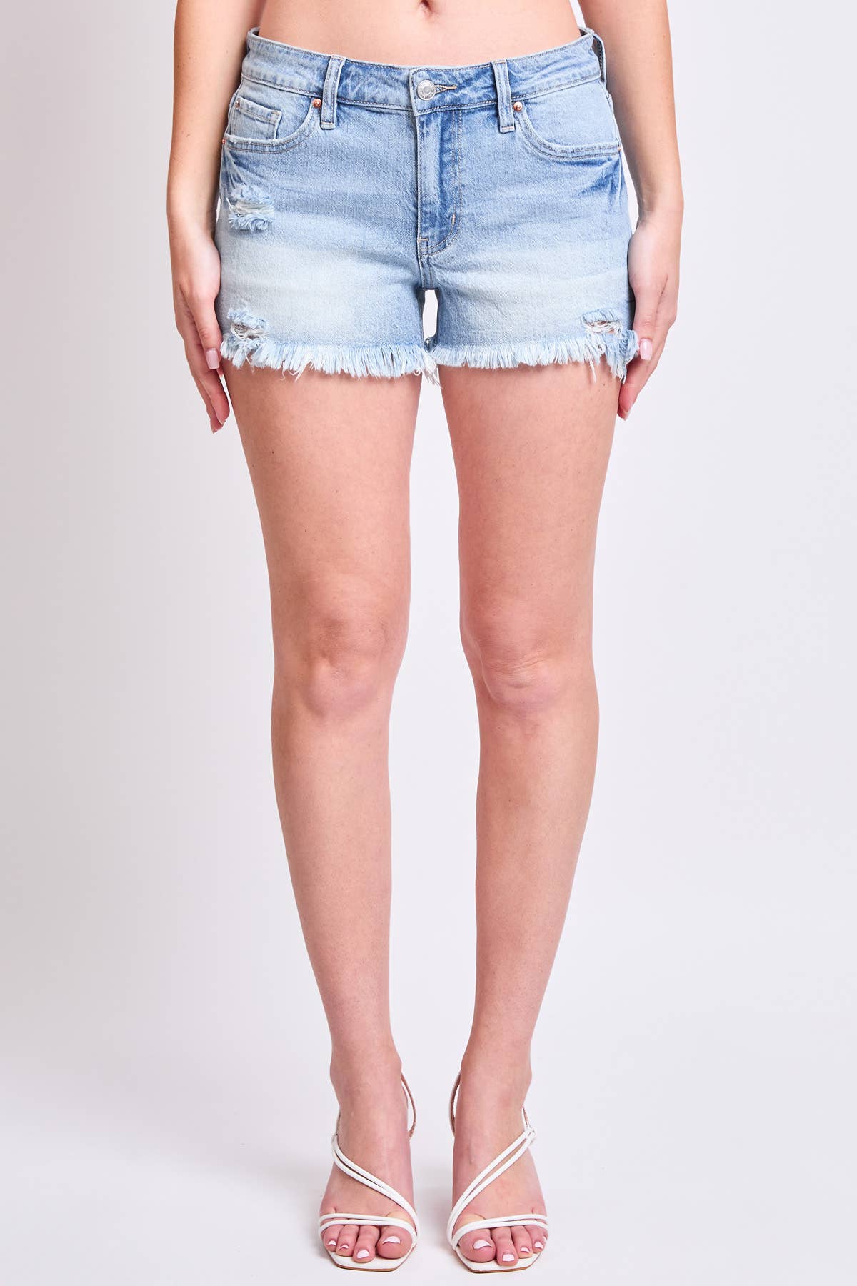 Mid Rise Frey Hem Short with Satin Bow : Light Medium Wash / Junior / 11
