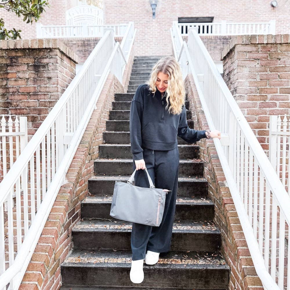 Nina Nylon Organizer Tote Bag: Navy