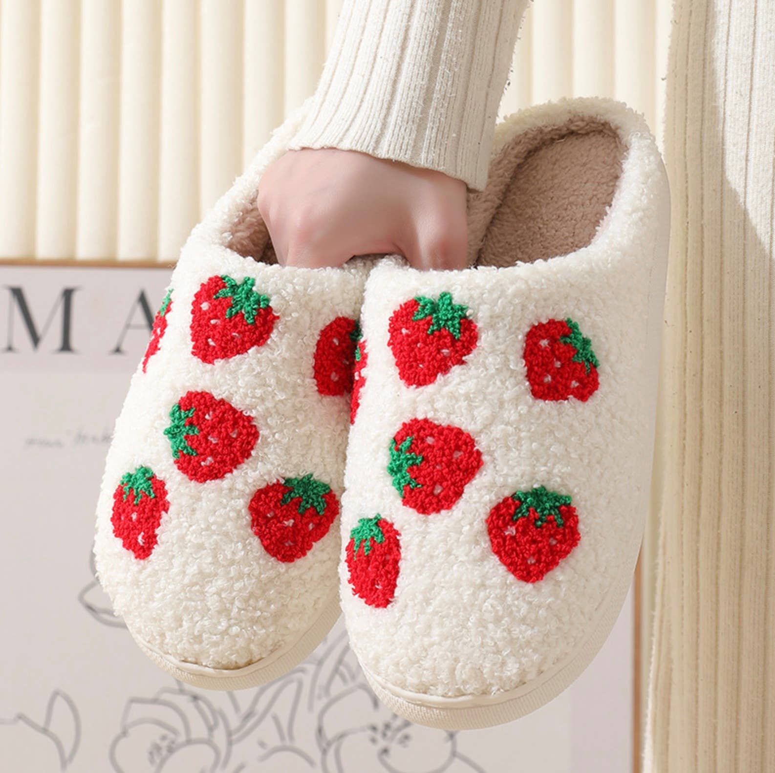 Comfy Fruit Slip-on Slippers : WATERMELON / M