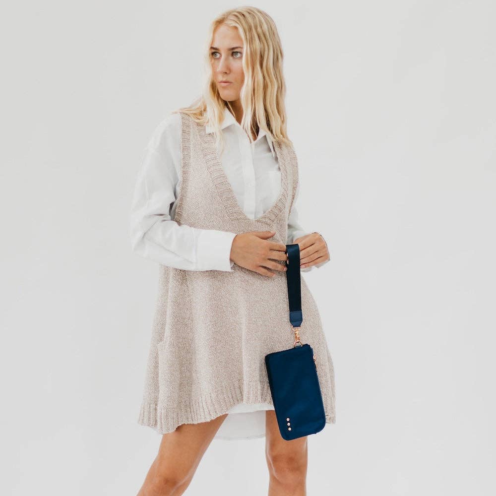Cove Double Zip Nylon Wristlet Wallet: Navy