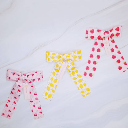 Sweet &amp; Sour Fruit Print Hair Clip: Strawberry