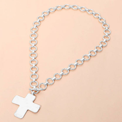 Hammered Matte Metal Cross Pendant Chunky Chain Toggle Necklace: Gold