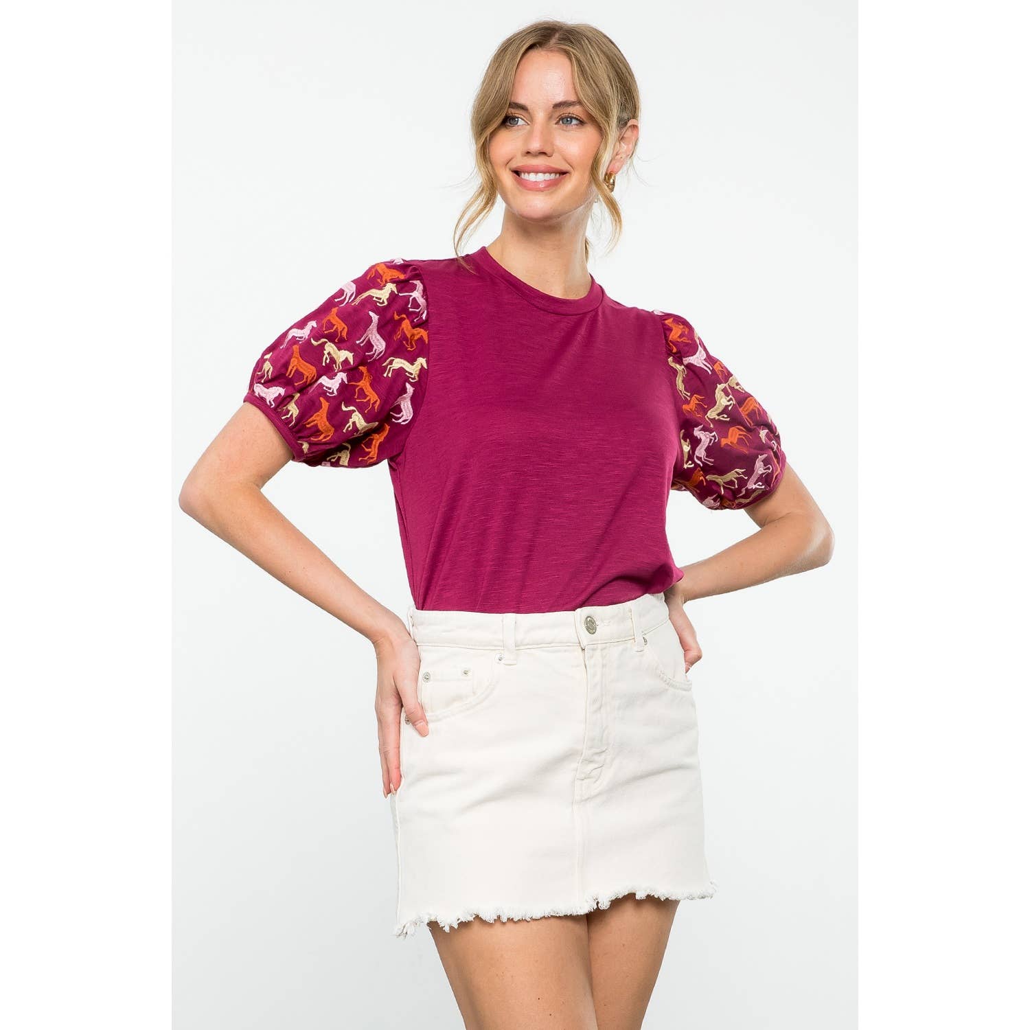 Embroidered Horse Print Top: BURGUNDY / XS-S-M-L(1-2-2-1)