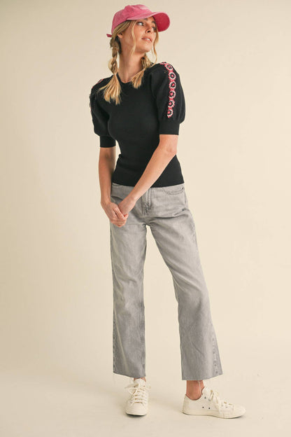 HAND-MADE CROCHET PUFF SLEEVE SWEATER: Black