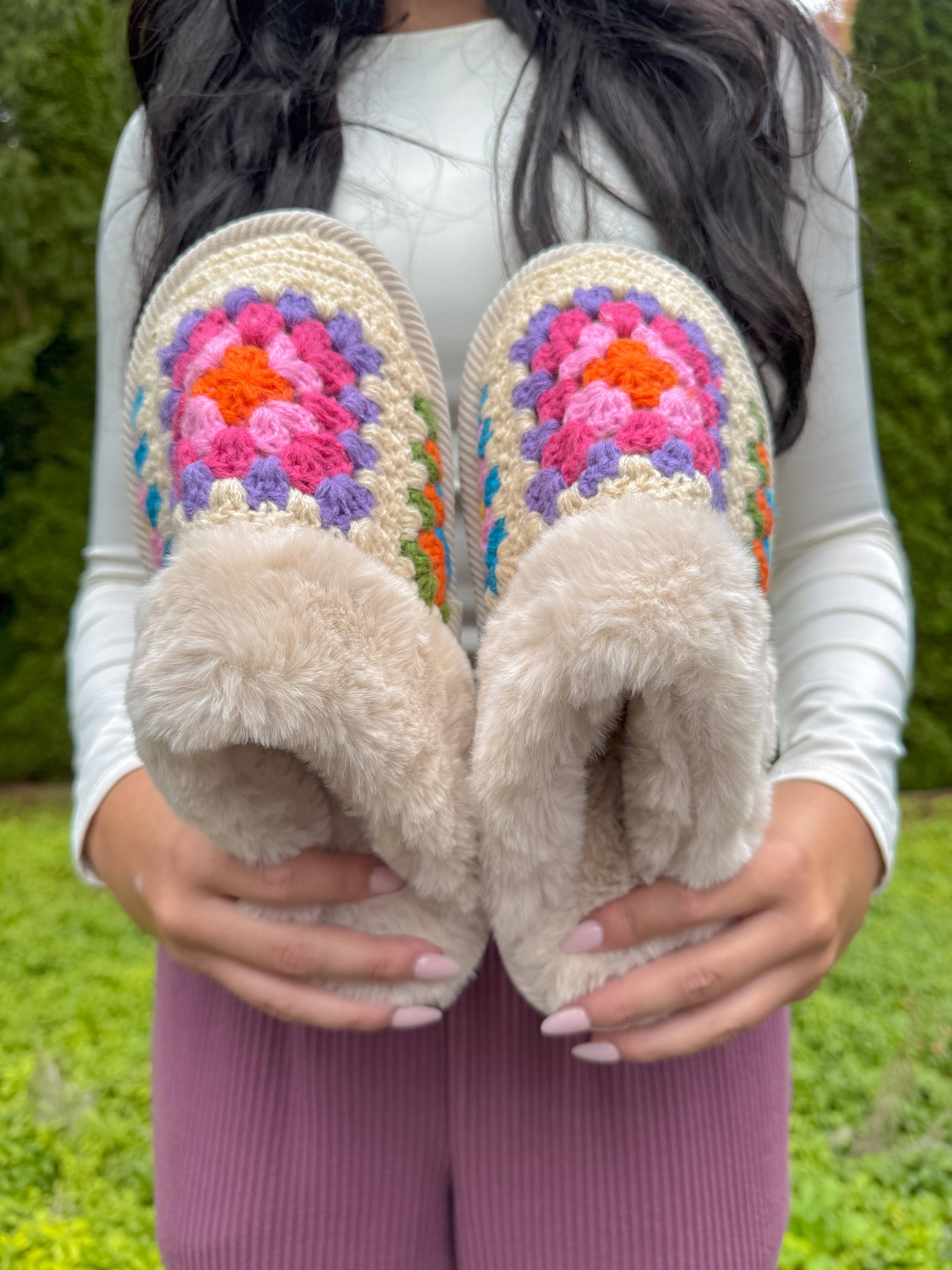 Handmade Crochet C.C Slippers SPE7393: Purple / SM/MD