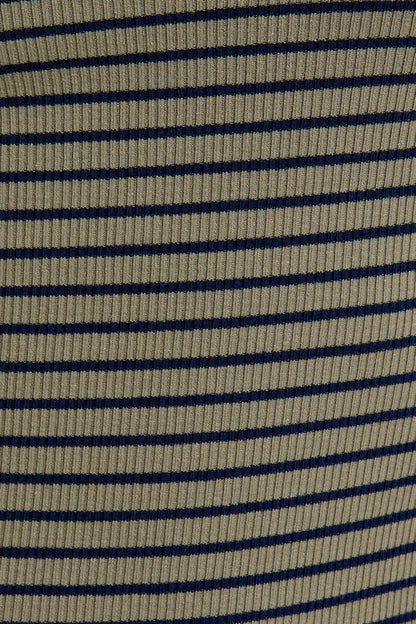 ROUND NECK SLEEVELESS STRIPE BODYSUIT: BROWN-WHITE STRIPE / M