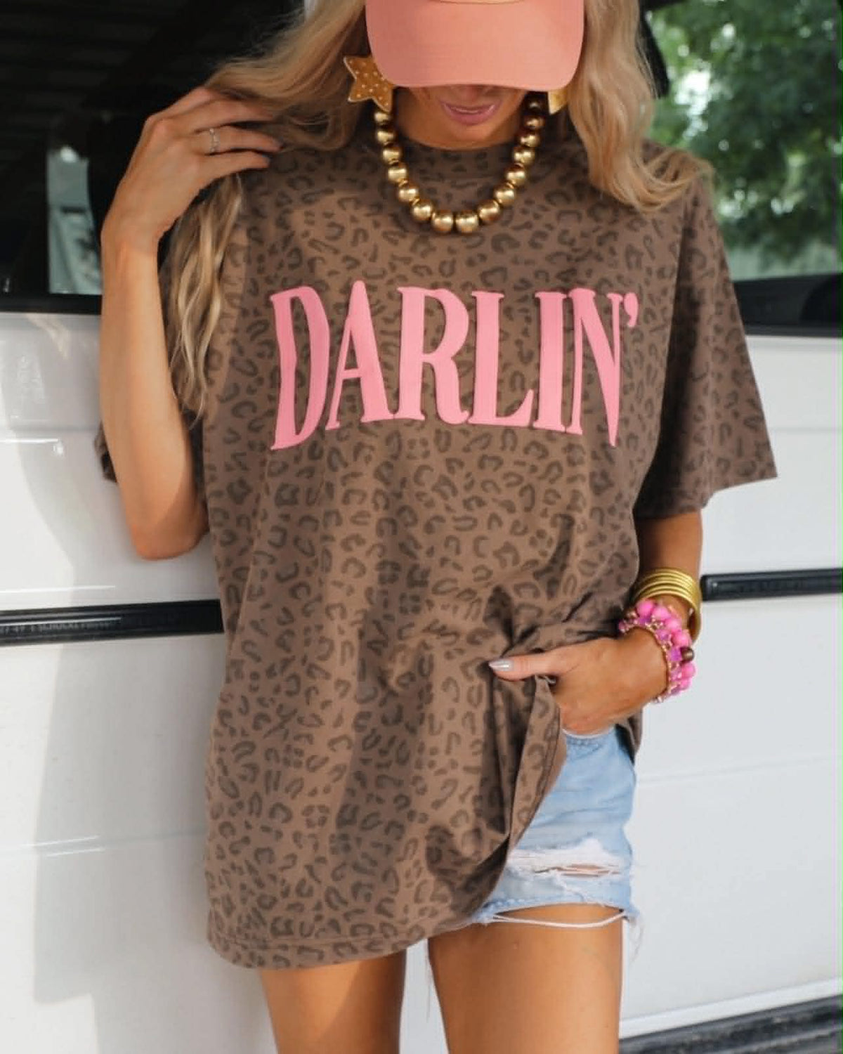 Darlin Pink- Unisex Graphic Tee: Small