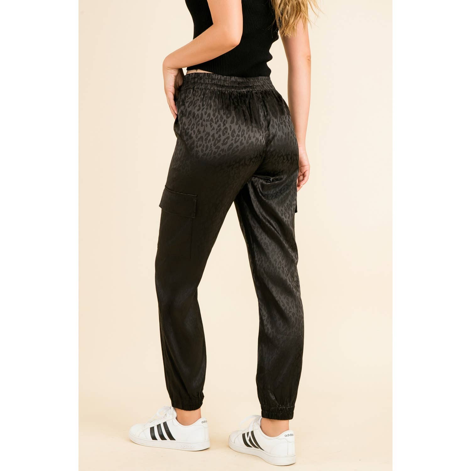 THML Black Cheetah Print Jogger Pants with Side Pockets: BLACK
