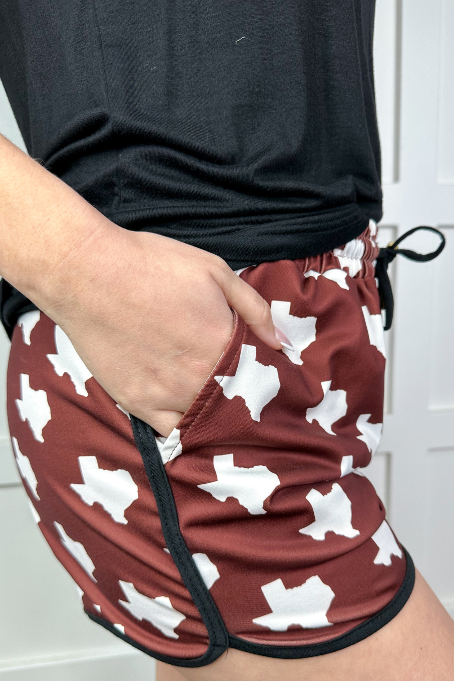 Howdy Drawstring Everyday Shorts: Maroon / Large